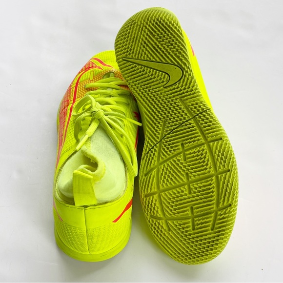 Nike Mercurial Superfly 8 Club Ic Jr Indoor Soccer shoes yellow - Picture 5 of 6